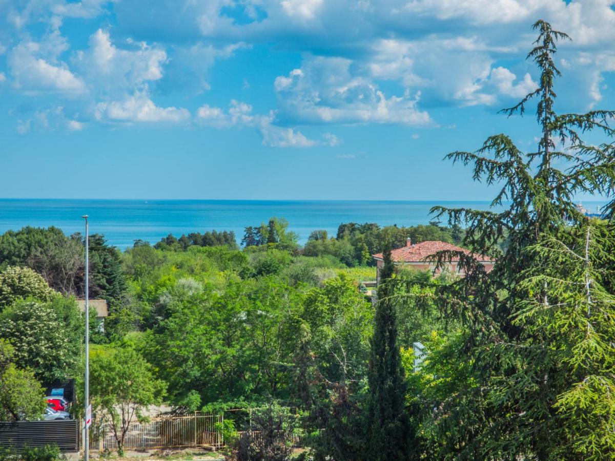 Private Apartment In Cypress Complex 15 Варна Экстерьер фото